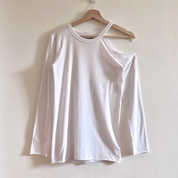 Enza Costa Exposed Cold Shoulder Cut Out Asymmetrical Long Sleeve Tee - Large - Picture 2 of 9